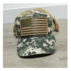 Leader American Flag Baseball Trucker Hat NWT Green & Tan Camo